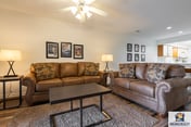 WALK-IN 2BR Condo ~ Near The 76 Strip ~ 2 Pools ~ FREE TICKETS INCLUDED! (FHD-8)