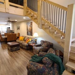 3BR WALK-IN w/ Loft ~ Pets OK ~ Pool ~ FREE TICKETS INCLUDED! (Paradiso)
