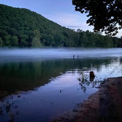 3BR Condo ~ Lake View! ~ Trout Fishing ~ Resort Amenities ~ FREE TICKETS INCLUDED! (PR69-9)