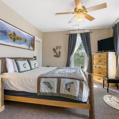 Historic Branson Hotel ~ Fisherman's Cove Room