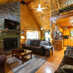 🌅 CAPTAINS COOL WATER CABIN ~ PUBLIC BOAT LAUNCH 🚤 GREAT FISHING 🎣(CCWC)