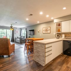 Walk-in ~ Pools Galore ~ Gated Community ~ Golf On-Site ~ FREE TICKETS INCLUDED! (HHK-7)