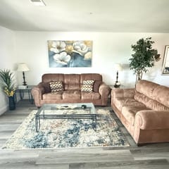Walk In | Central Location | 2 Pools & Hot Tub | FREE TICKETS INCLUDED!! (FHE-14)