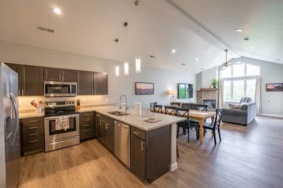 NEW BUILD! 3BR/3BA Condo ~ Resort Amenities ~ FREE TICKETS INCLUDED! (FHG-308) - Image 1