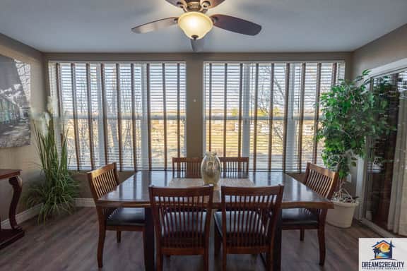 2 Bedroom WALK-IN ~ Golf Course view! ~ Near THE STRIP! (CL-C6)