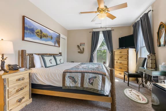 Fisherman's Cove Room (BHK-4)