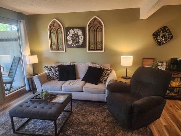 Circle Retreat (NCH 7 7-8)