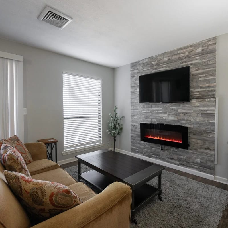 1BR WALK-IN~Pet Friendly ~ Resort Amenities ~ Fishing ~ FREE TICKETS INCLUDED! (PR40-10)