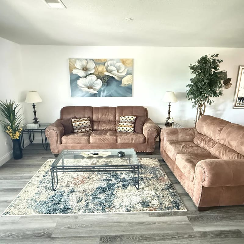 Walk In | Central Location | 2 Pools & Hot Tub | FREE TICKETS INCLUDED!! (FHE-14)